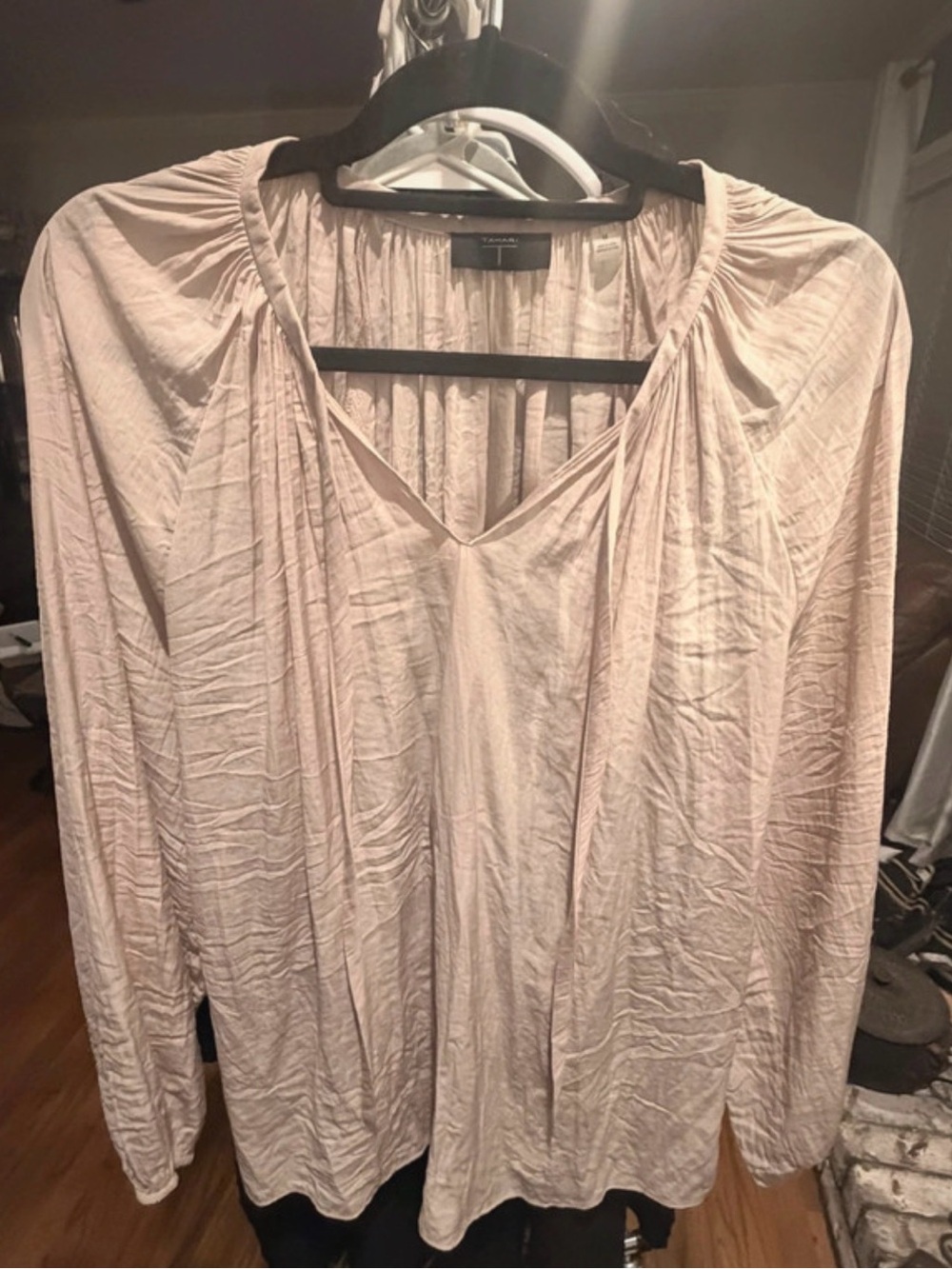 Tahari Light Blush V-Neck Long Sleeve Tunic